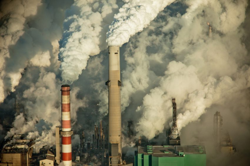 carbon pricing will help reduce oil sands emissions