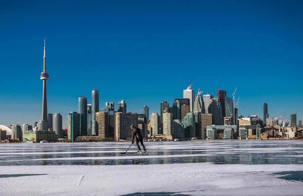 polar vortex freezes Lake Ontario