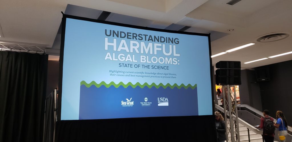 Environmental Defence's Water Program Manager Kelsey Scarfone recently attended a conference on the latest harmful algae bloom science