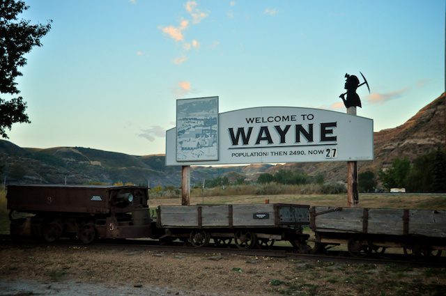 Wayne Alberta town sign 