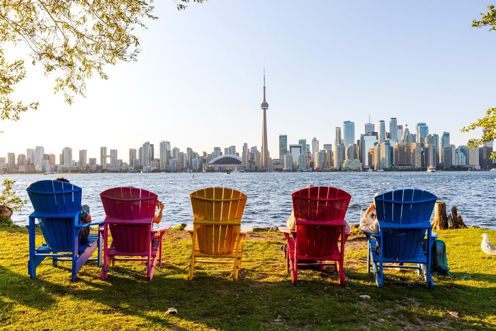 No Jets at Toronto Island Airport: Air, Noise, and Water Pollution Are at Risk